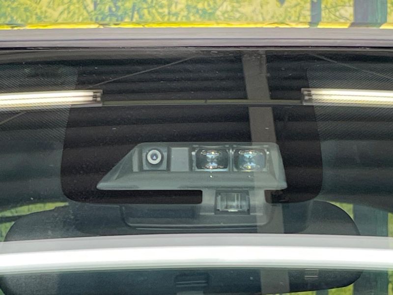 2017 Toyota Aqua DAA-NHP10H (UW-6a8bb75399239)[26]