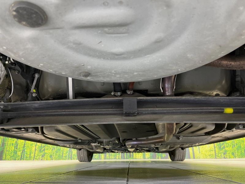 2015 Toyota Sienta DBA-NSP170G (UW-6a8bb75dd8a6c)[26]