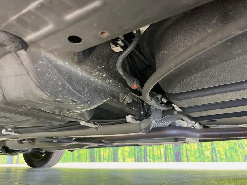 2015 Toyota Sienta DBA-NSP170G (UW-6a8bb75dd8a6c)[29]