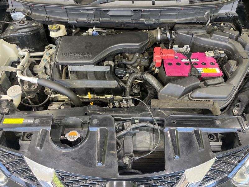 2014 Nissan X-Trail DBA-NT32 (UW-6a8bb766170ea)[4]