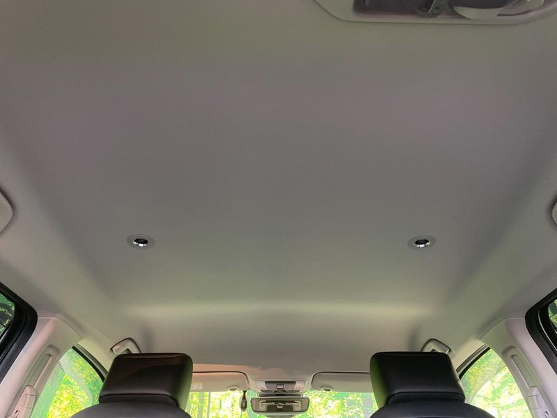 2022 Honda Vezel 6AA-RV5 (UW-6a8bb783cb2e5)[17]