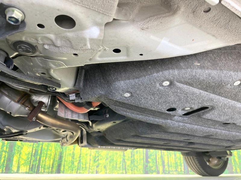2022 Honda Vezel 6AA-RV5 (UW-6a8bb784d3139)[5]