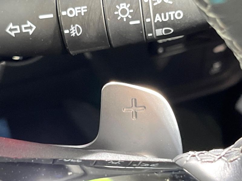 2023 Honda ZR-V 6AA-RZ4 (UW-6a8bb78d2e327)[20]