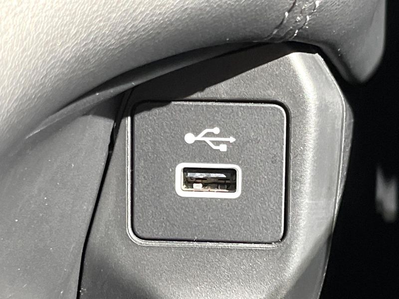 2023 Honda ZR-V 6AA-RZ4 (UW-6a8bb78d2e327)[27]