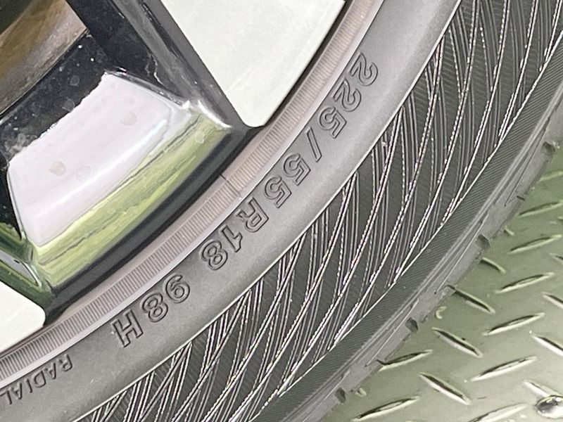 2024 Honda ZR-V 6AA-RZ4 (UW-6a8bb78ed9758)[14]