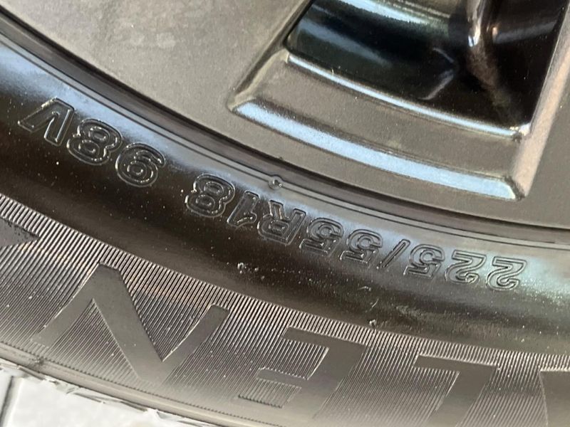 2020 Subaru Forester 4BA-SK5 (UW-6a8bb79ec0415)[16]
