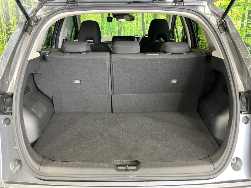 2024 Nissan Note 6AA-SNE13 (UW-6a8bb7a63bd14)[9]