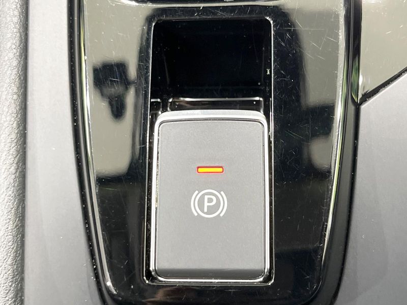 2024 Nissan Note 6AA-SNE13 (UW-6a8bb7a63bd14)[25]