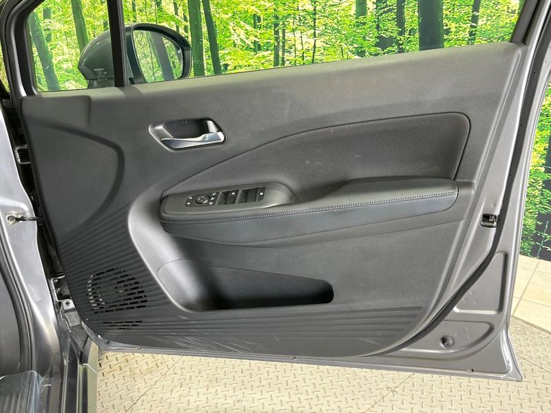 2024 Nissan Note 6AA-SNE13 (UW-6a8bb7a63bd14)[13]