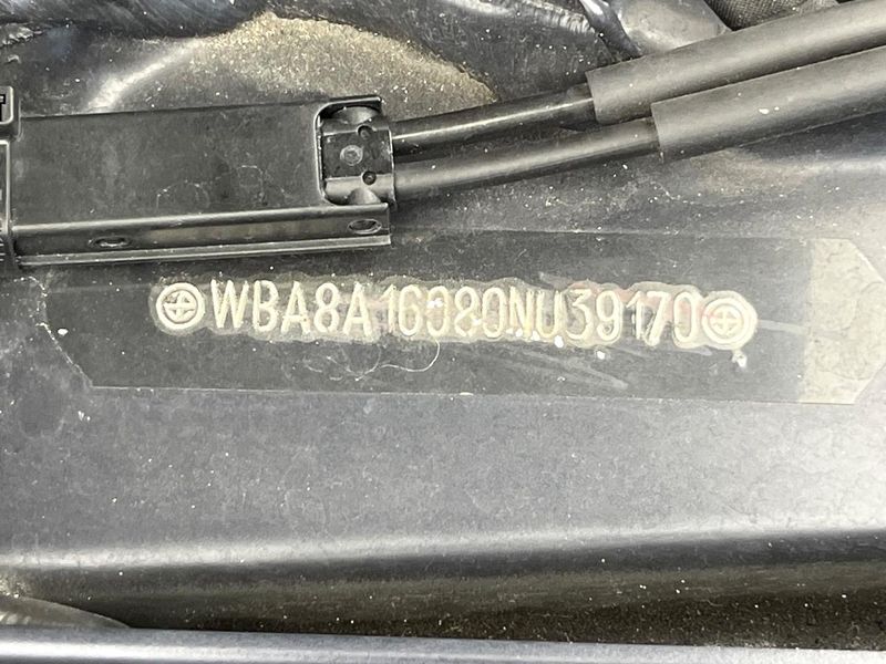 2016 BMW 3 Series DBA-8A20 (UW-6a8bb7d89d7e2)[1]