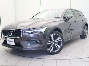 2022 Volvo V60 5AA-ZB420TM