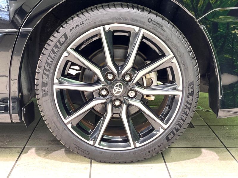 2017 Toyota Voxy DBA-ZRR80W (UW-6a8bb800a03af)[15]