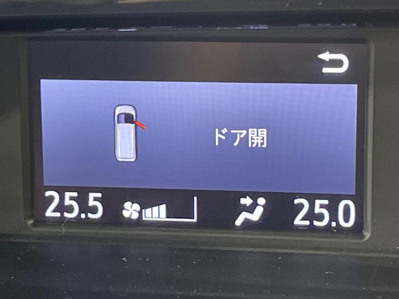 2019 Toyota Noah DBA-ZRR80W (UW-6a8bb805afb1f)[19]
