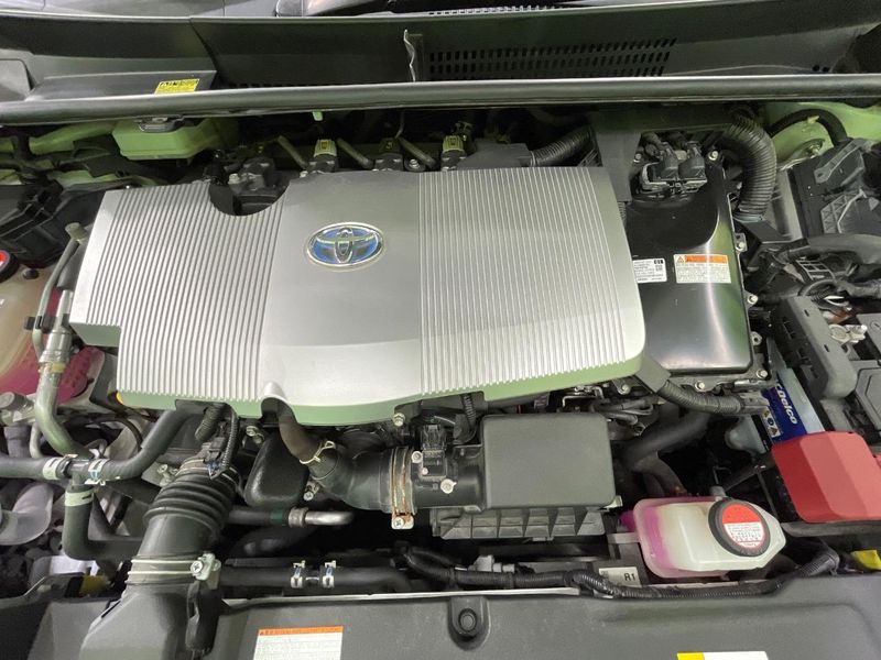 2016 Toyota Prius DAA-ZVW50 (UW-6a8bb81fc892a)[4]