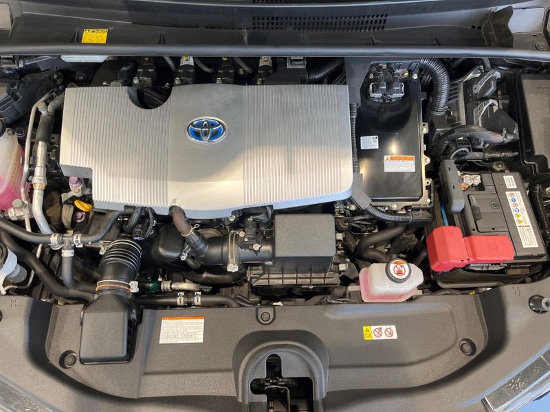 2017 Toyota Prius DAA-ZVW50 (UW-6a8bb82158390)[6]