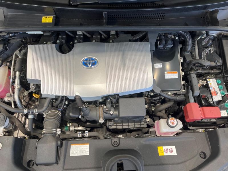 2016 Toyota Prius DAA-ZVW50 (UW-6a8bb823af307)[6]