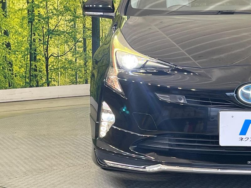 2017 Toyota Prius DAA-ZVW51 (UW-6a8bb82b50248)[16]