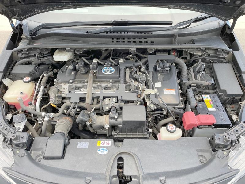 2018 Toyota Corolla Sport 6AA-ZWE211H (UW-6a8bb83007436)[15]