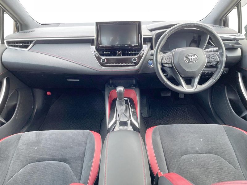 2018 Toyota Corolla Sport 6AA-ZWE211H (UW-6a8bb83007436)[18]