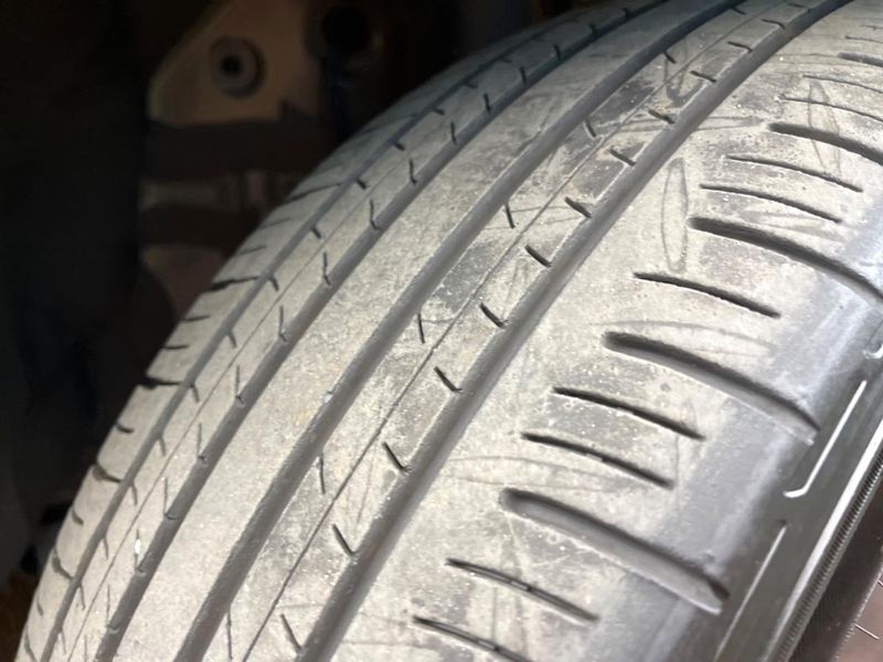 2022 Toyota Voxy 6AA-ZWR90W (UW-6a8bb83c3a38e)[22]