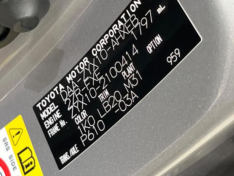 2017 Toyota C-HR DAA-ZYX10 (UW-6a8bb84b00aa1)[1]