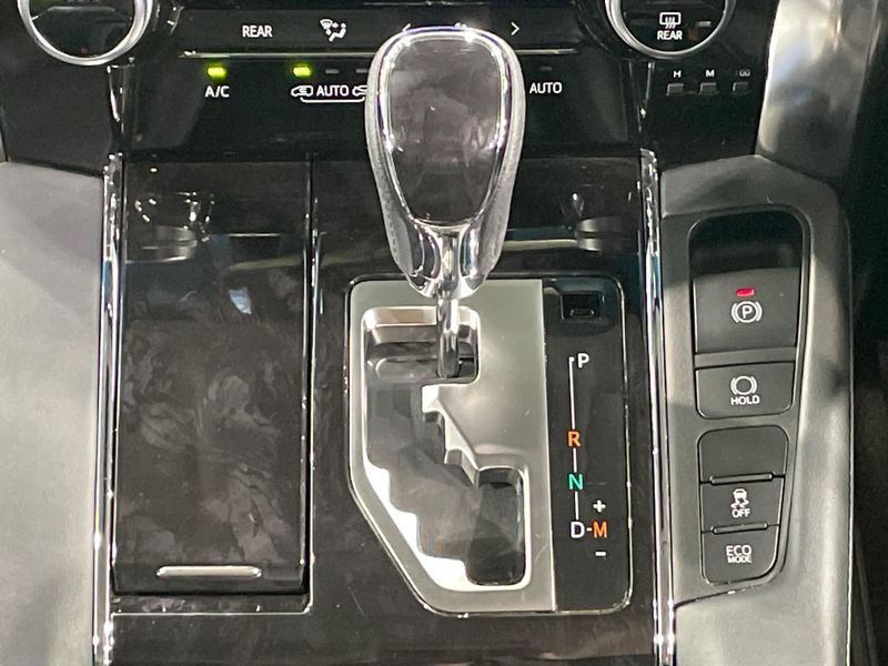 2023 Toyota Alphard 3BA-AGH30W (UW-6a8d062c253d0)[28]