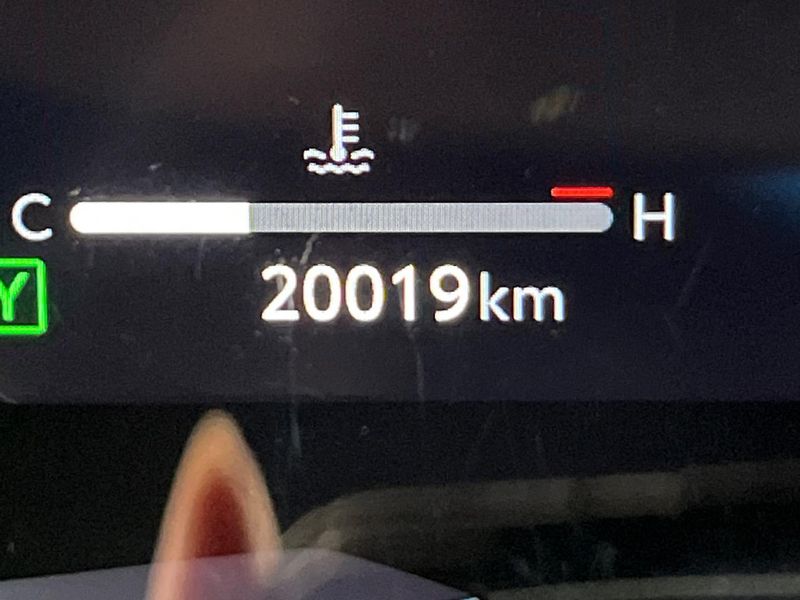 2023 Toyota Harrier Hybrid 6AA-AXUH80 (UW-6a8d06538d630)[2]