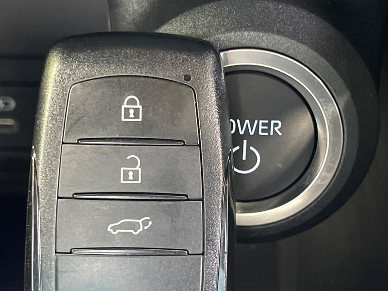 2024 Toyota Harrier Hybrid 6AA-AXUH80 (UW-6a8d065a5a654)[5]