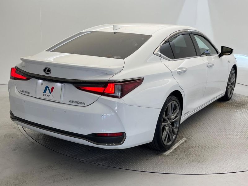 2020 Lexus ES 6AA-AXZH10 (UW-6a8d0660bb5e1)[14]