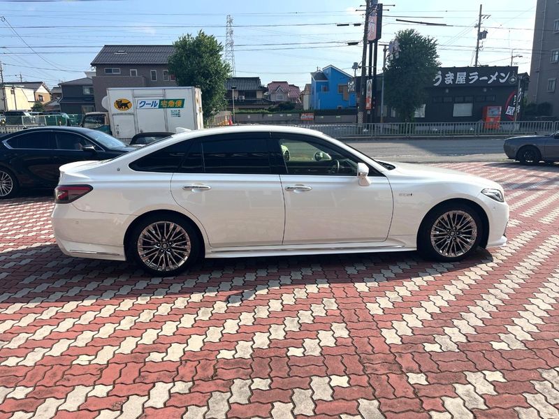 2018 Toyota Crown Hybrid 6AA-AZSH20 (UW-6a8d0667c23ca)[6]
