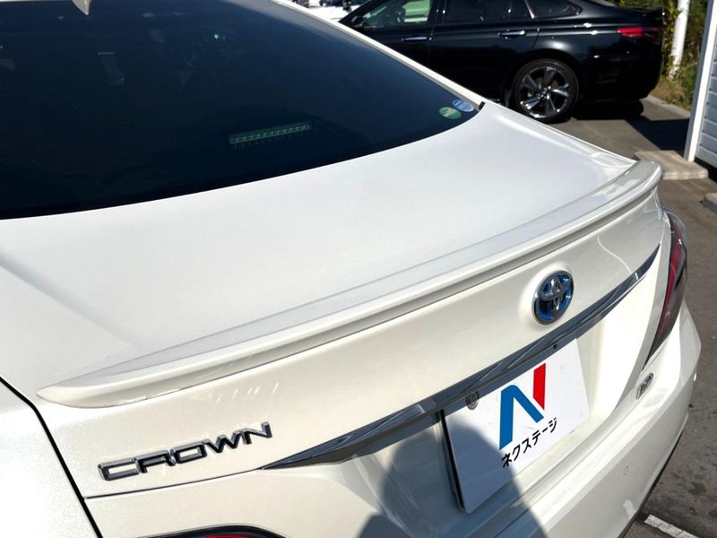 2018 Toyota Crown Hybrid 6AA-AZSH20 (UW-6a8d0668c5837)[23]