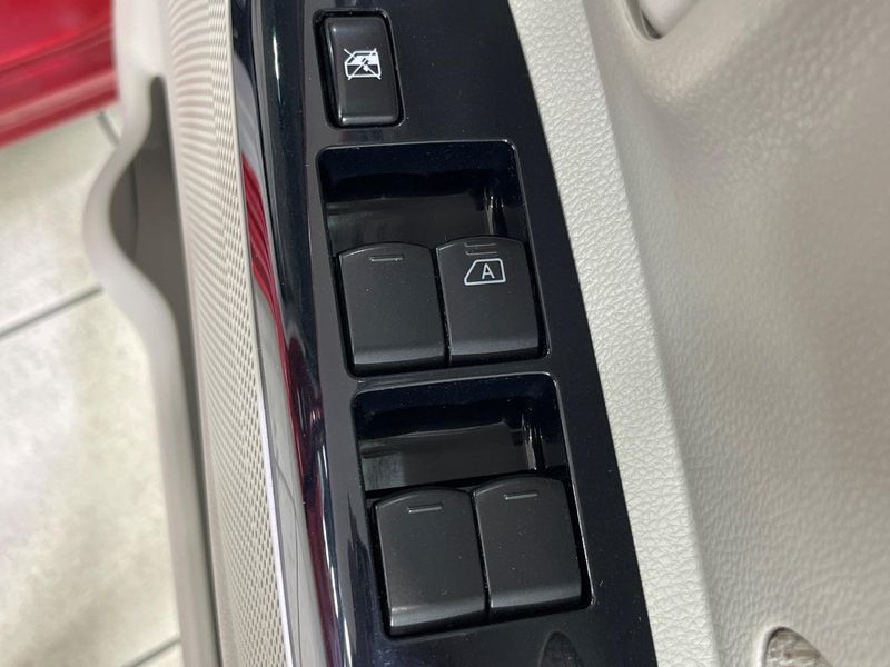 2019 Mitsubishi eK Space DBA-B11A (UW-6a8d06715e334)[10]