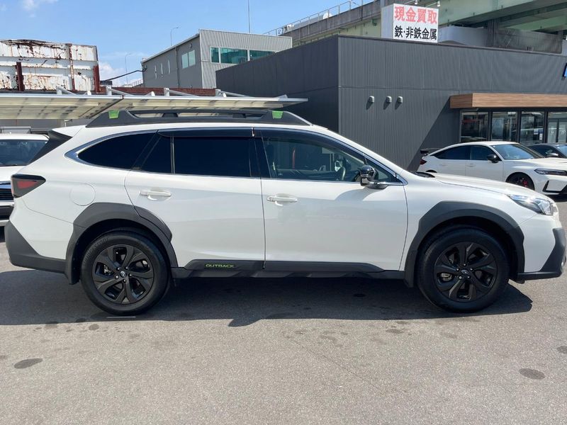 2022 Subaru Legacy Outback 4BA-BT5 (UW-6a8d06a86b584)[17]
