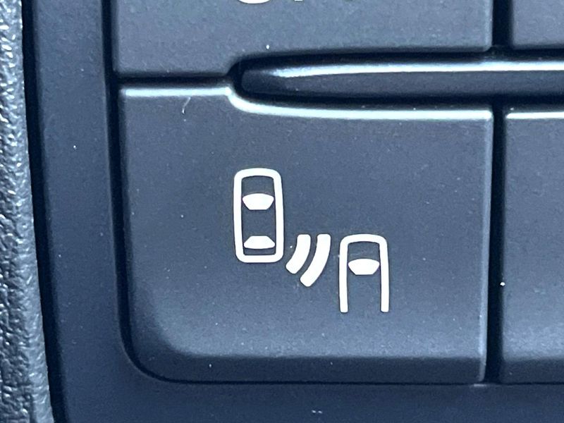2016 Mazda Demio LDA-DJ5FS (UW-6a8d06bbdd1b8)[19]