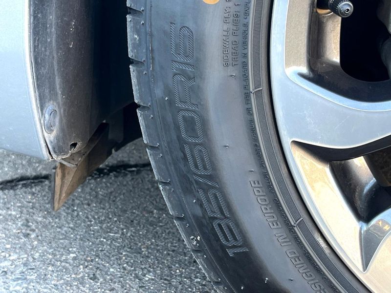 2016 Mazda Demio LDA-DJ5FS (UW-6a8d06bbdd1b8)[5]