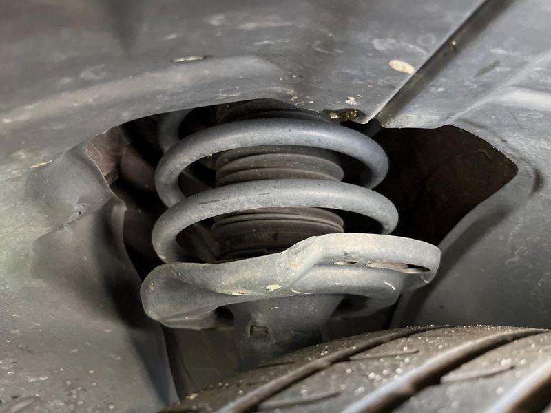 2022 Mazda CX-30 5AA-DMEJ3P (UW-6a8d06c1b3511)[18]