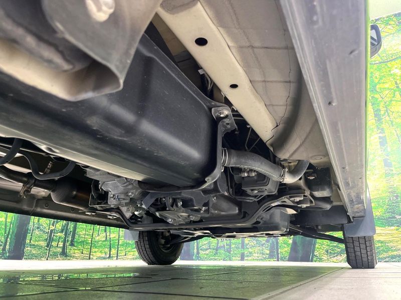 2019 Nissan NV100 Clipper Van HBD-DR17V (UW-6a8d06c552d0d)[25]