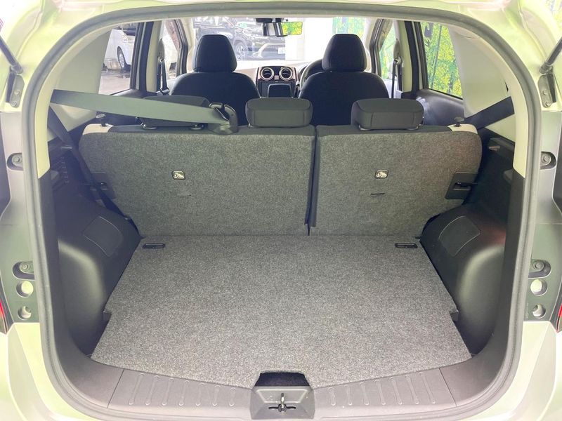 2020 Nissan Note DBA-E12 (UW-6a8d06cce4a0d)[17]