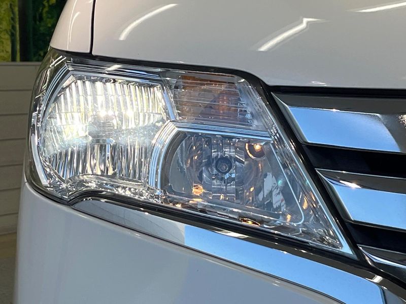 2012 Nissan Serena DBA-FC26 (UW-6a8d06d2399e5)[7]