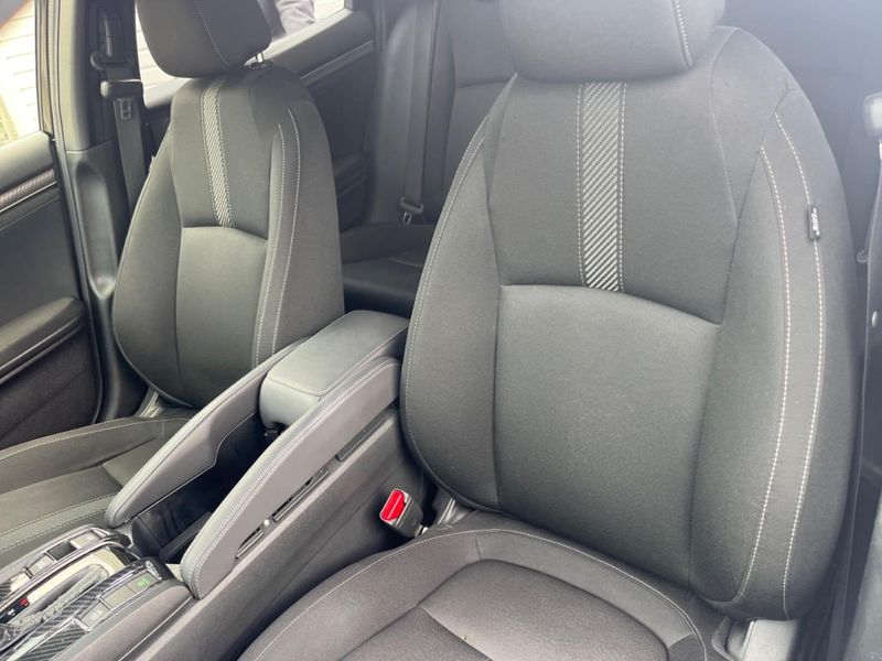 2018 Honda Civic DBA-FK7 (UW-6a8d06dba2bad)[10]