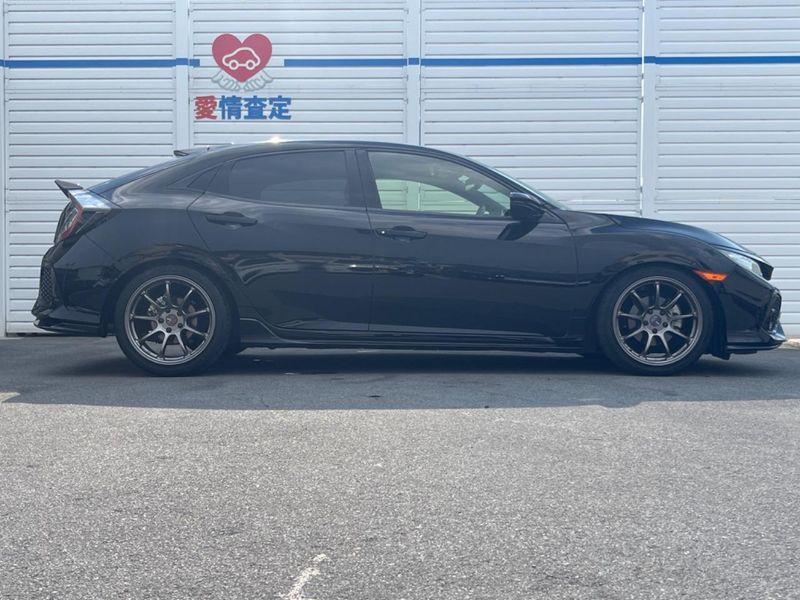 2018 Honda Civic DBA-FK7 (UW-6a8d06dba2bad)[28]