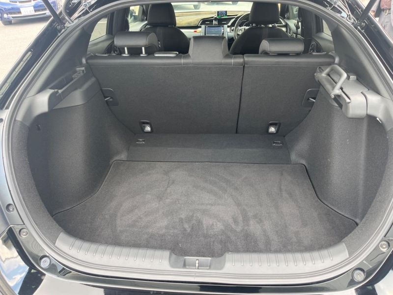 2018 Honda Civic DBA-FK7 (UW-6a8d06dba2bad)[12]