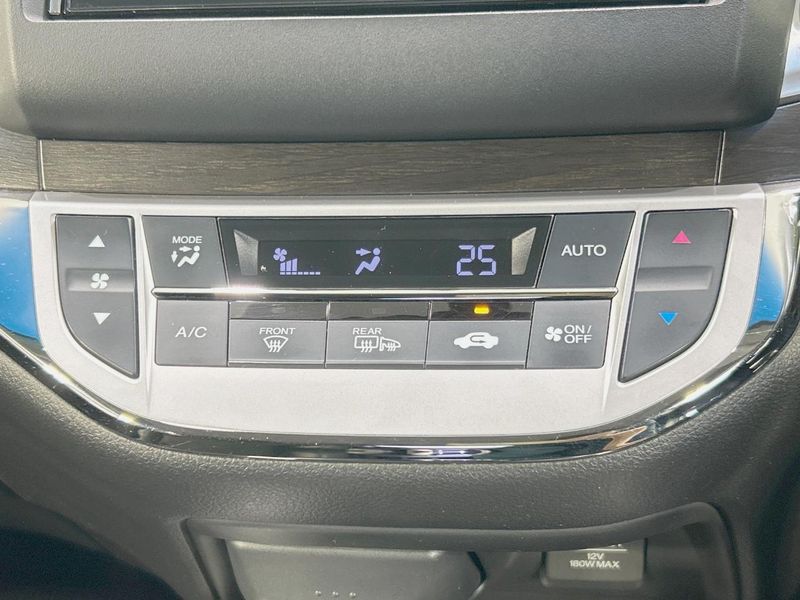 2015 Honda Jade DAA-FR4 (UW-6a8d06e12fc38)[27]
