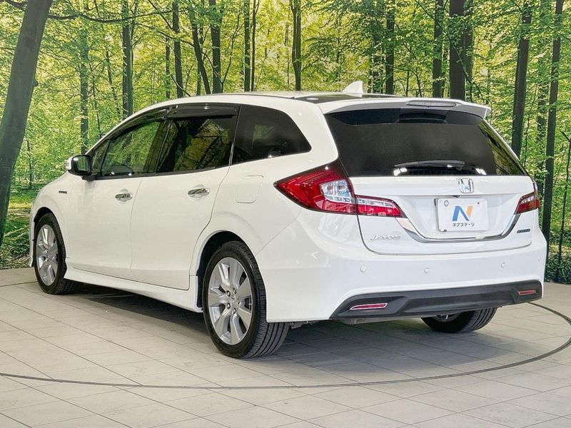 2015 Honda Jade DAA-FR4 (UW-6a8d06e12fc38)[7]