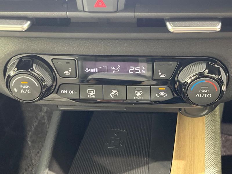 2021 Nissan Aura 6AA-FSNE13 (UW-6a8d06e1387ff)[17]