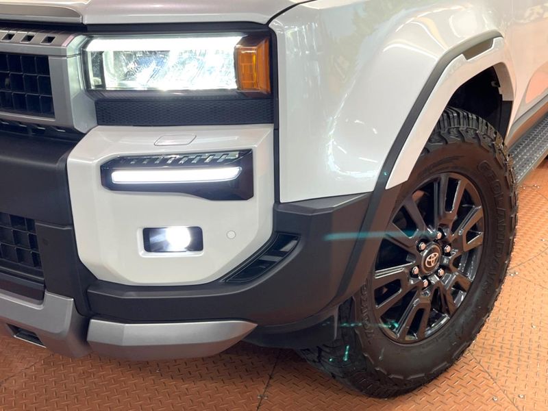 2025 Toyota Land Cruiser 250 3DA-GDJ250W (UW-6a8d06edd6c66)[16]