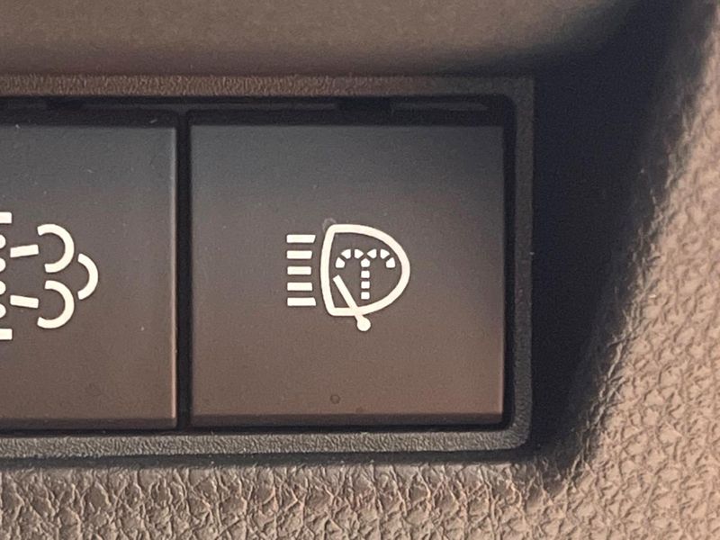 2025 Toyota Land Cruiser 250 3DA-GDJ250W (UW-6a8d06edd6c66)[29]