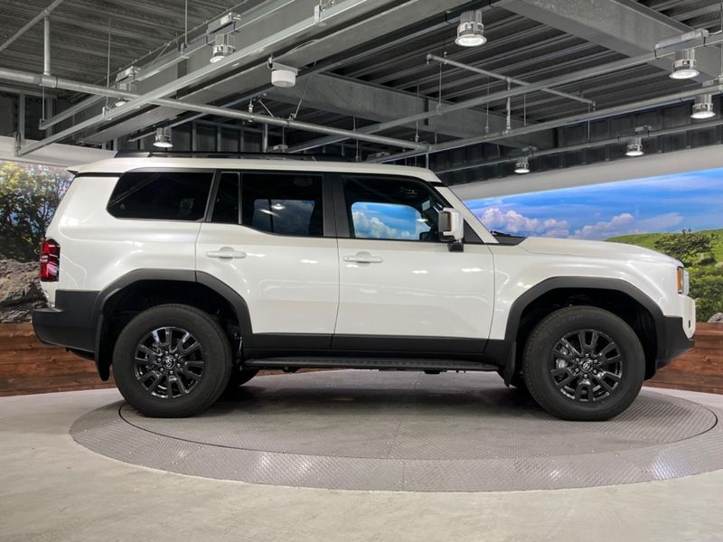 2025 Toyota Land Cruiser 250 3DA-GDJ250W (UW-6a8d06ee6a3d9)[8]