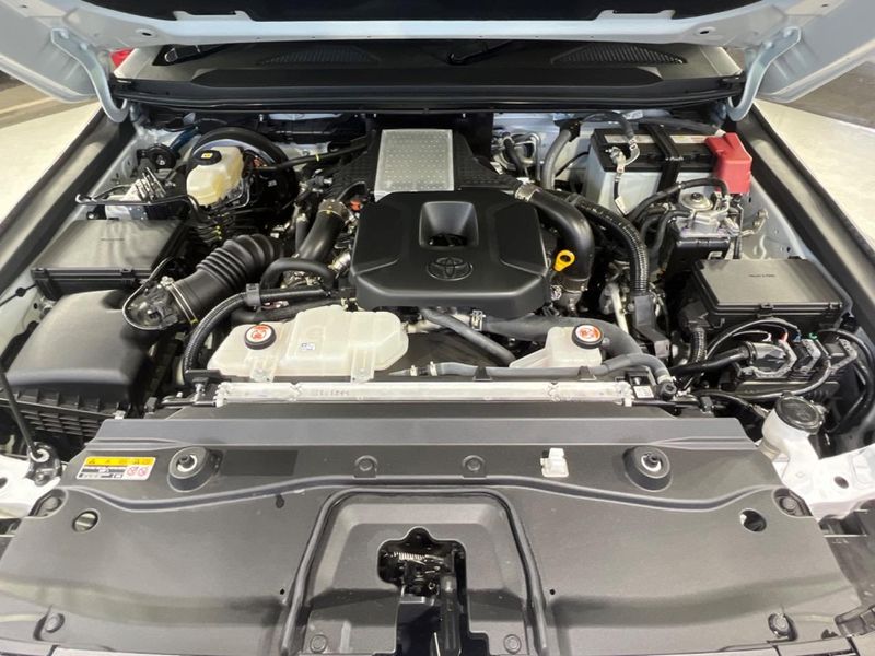 2025 Toyota Land Cruiser 250 3DA-GDJ250W (UW-6a8d06ee6a3d9)[4]
