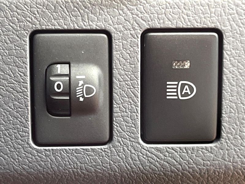 2025 Toyota Land Cruiser 70 3DA-GDJ76W (UW-6a8d06f00fe58)[21]